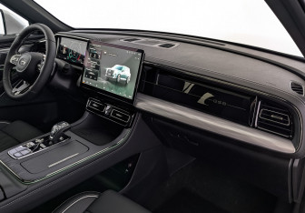 Новый GAC GS8 2025 (9 фото)