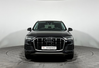 Подержанный автомобиль Audi Q7 2020 года (2 фото)