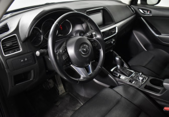 Подержанный автомобиль Mazda CX-5 2017 года (9 фото)