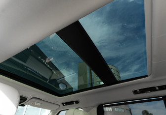 Новый Land Rover Range Rover 2024 (14 фото)