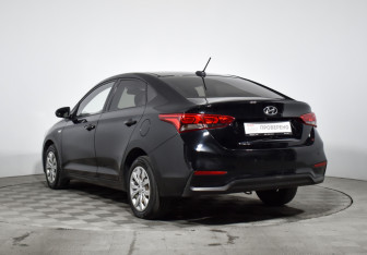 Подержанный автомобиль Hyundai Solaris Sedan 2019 года (7 фото)