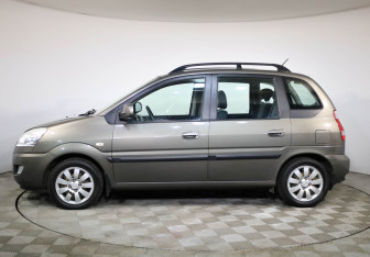 Подержанный автомобиль Hyundai Matrix 2009 года (8 фото)