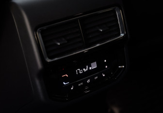 Подержанный автомобиль Volkswagen Teramont 2024 года (28 фото)