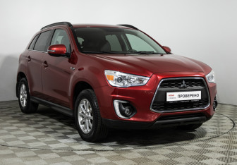 Подержанный автомобиль Mitsubishi ASX 2014 года (3 фото)