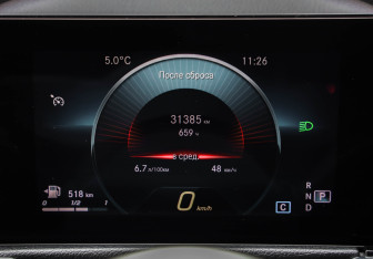 Подержанный автомобиль Mercedes-Benz GLB 2021 года (12 фото)