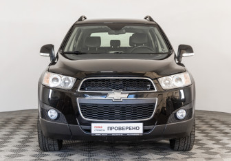 Подержанный автомобиль Chevrolet Captiva 2012 года (2 фото)