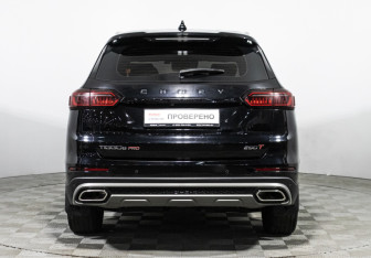 Подержанный автомобиль Chery Tiggo 8 Pro 2022 года (6 фото)
