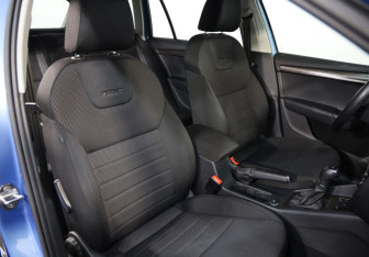Подержанный автомобиль Skoda Octavia Wagon 2016 года (20 фото)