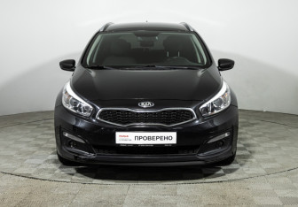 Подержанный автомобиль Kia Ceed Wagon 2018 года (2 фото)