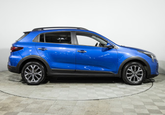 Подержанный автомобиль Kia Rio Hatchback 2021 года (4 фото)