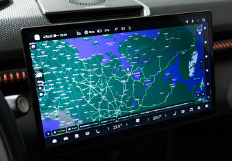 Подержанный автомобиль Zeekr X 2023 года (17 фото)