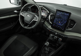 Подержанный автомобиль LADA (ВАЗ) Vesta Sedan 2023 года (9 фото)