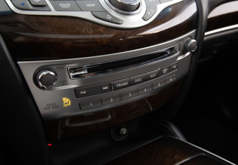 Подержанный автомобиль Infiniti QX60 2018 года (27 фото)