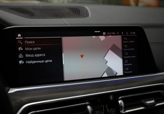 Подержанный автомобиль BMW X5 2019 года (21 фото)