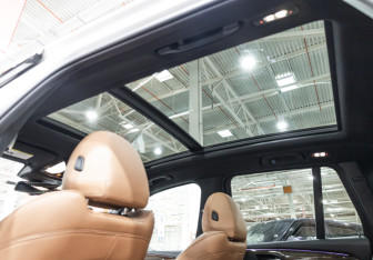 Подержанный автомобиль BMW X3 2020 года (22 фото)