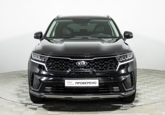 Подержанный автомобиль Kia Sorento 2020 года (2 фото)