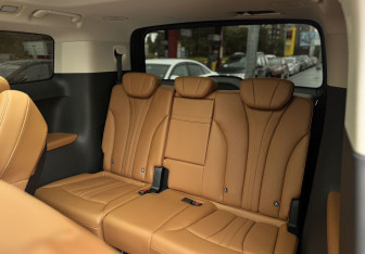 Подержанный автомобиль Hongqi HQ9 2022 года (34 фото)