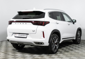 Подержанный автомобиль Exeed LX 2022 года (5 фото)