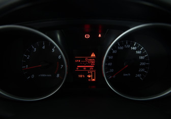 Подержанный автомобиль Mitsubishi ASX 2012 года (14 фото)