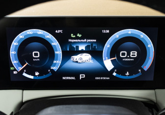 Подержанный автомобиль Jetour X70 Plus 2024 года (12 фото)