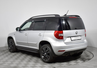 Подержанный автомобиль Skoda Yeti 2017 года (7 фото)