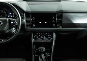 Подержанный автомобиль Skoda Kodiaq 2021 года (14 фото)