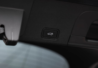 Подержанный автомобиль Geely Tugella 2022 года (38 фото)