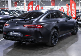 Подержанный автомобиль Mercedes-Benz AMG GT Liftback 2019 года (7 фото)