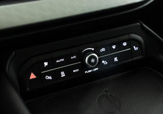 Подержанный автомобиль Haval F7 2022 года (16 фото)