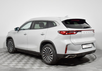 Подержанный автомобиль Exeed TXL 2022 года (7 фото)