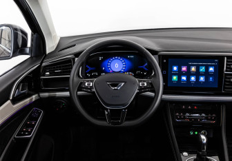 Подержанный автомобиль Jetta VS7 2024 года (11 фото)