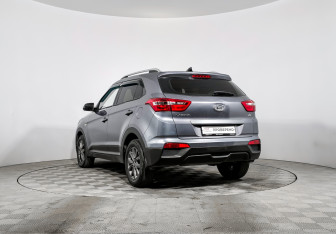 Подержанный автомобиль Hyundai Creta 2021 года (7 фото)