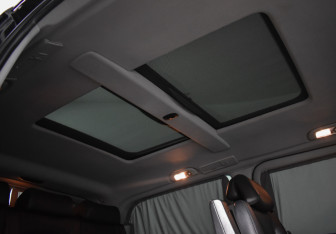 Подержанный автомобиль Mercedes-Benz Viano 2013 года (17 фото)
