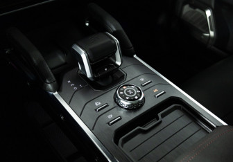 Подержанный автомобиль Jetour T2 2024 года (17 фото)