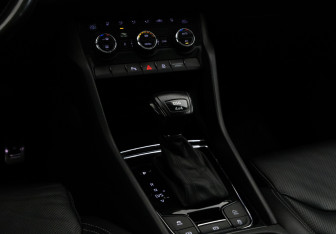 Подержанный автомобиль Skoda Kodiaq 2021 года (12 фото)