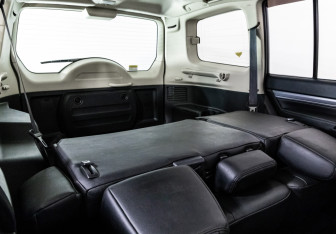 Подержанный автомобиль Mitsubishi Pajero 2014 года (21 фото)