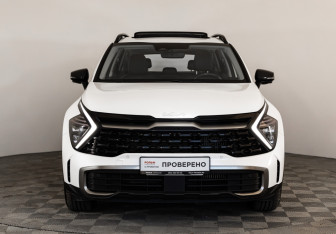 Подержанный автомобиль Kia Sportage 2023 года (2 фото)