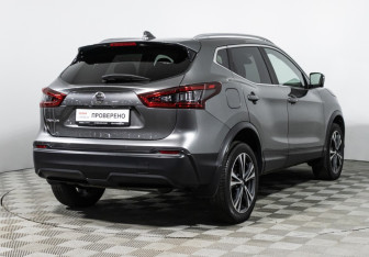 Подержанный автомобиль Nissan Qashqai 2019 года (5 фото)