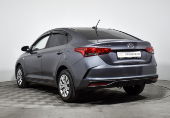 Подержанный автомобиль Hyundai Solaris Sedan 2021 года (7 фото)