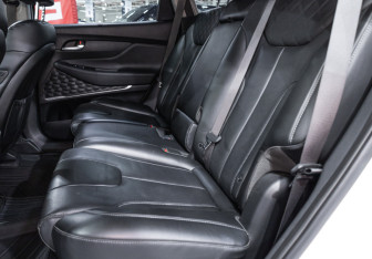 Подержанный автомобиль Hyundai Santa Fe 2020 года (12 фото)