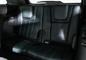 Подержанный автомобиль Changan CS95 2024 года (16 фото)