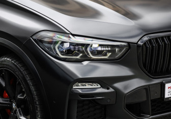 Подержанный автомобиль BMW X5 2021 года (11 фото)