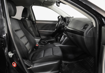 Подержанный автомобиль Mazda CX-5 2013 года (21 фото)