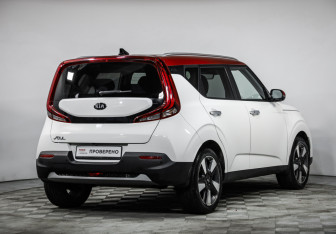 Подержанный автомобиль Kia Soul 2020 года (5 фото)