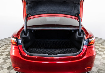 Подержанный автомобиль Mazda 6 Sedan 2019 года (23 фото)