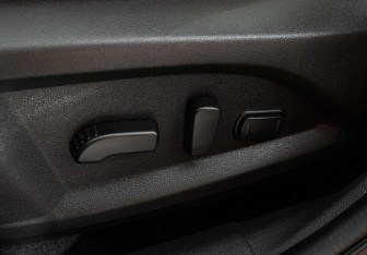 Подержанный автомобиль Renault Koleos 2017 года (15 фото)