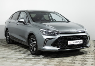 Подержанный автомобиль BAIC U5 Plus 2023 года (3 фото)