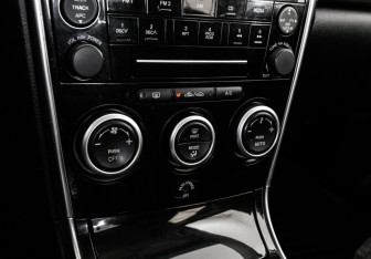 Подержанный автомобиль Mazda 6 Sedan 2007 года (14 фото)