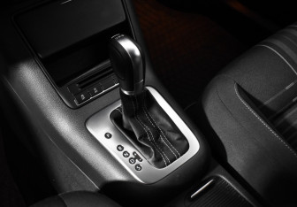 Подержанный автомобиль Volkswagen Tiguan 2015 года (11 фото)
