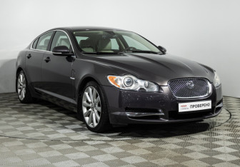 Подержанный автомобиль Jaguar XF Sedan 2009 года (3 фото)